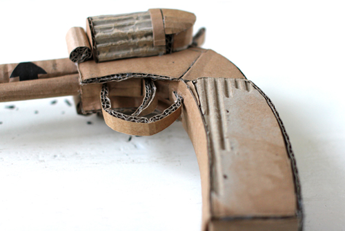pistol_left_detail